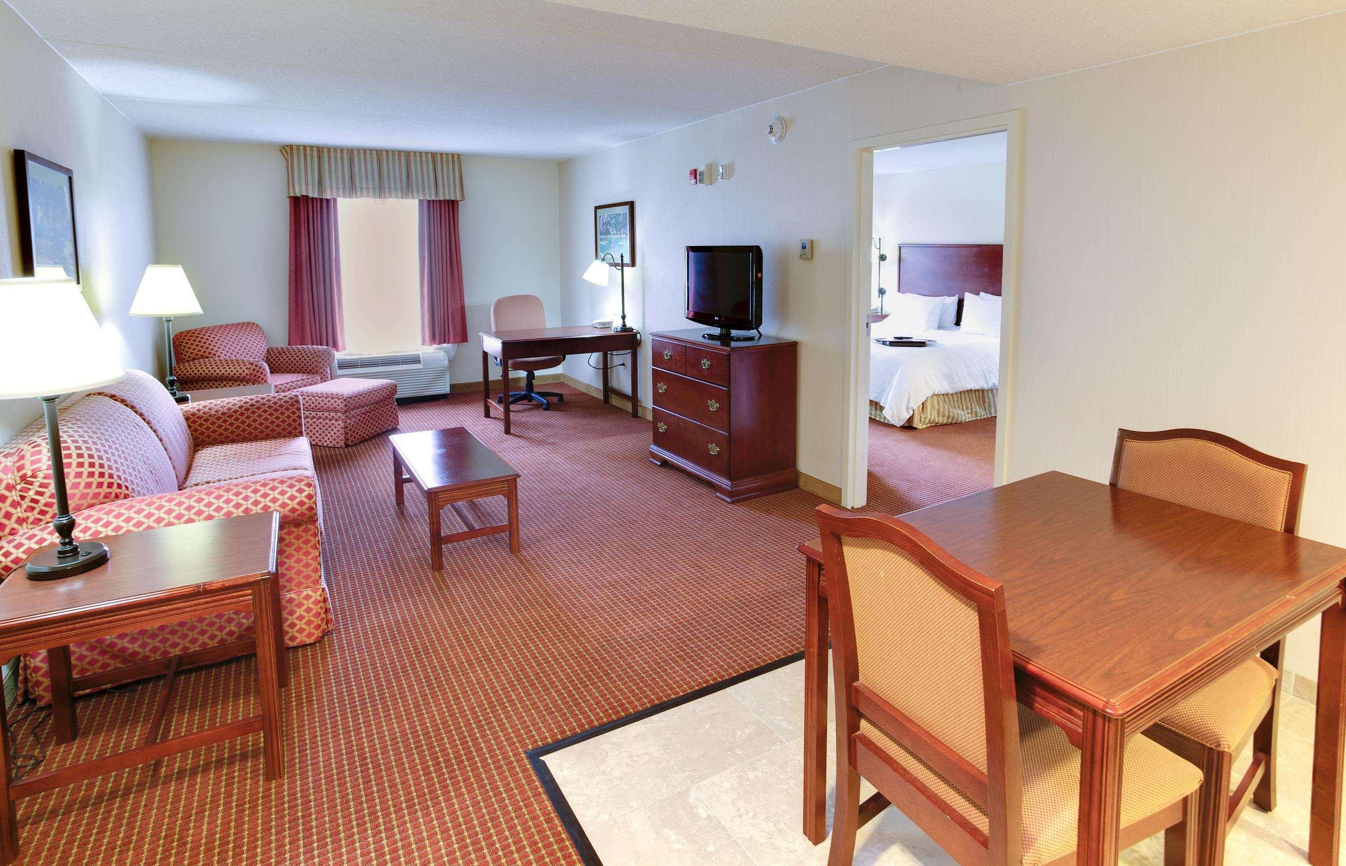 Hampton Inn Emporia Exterior foto